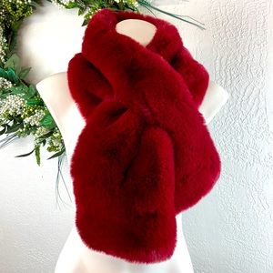Adrienne Vittadini Red faux fur scarf